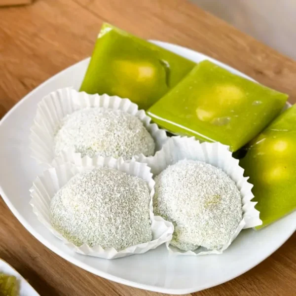 Bánh Mochi cốm (hộp 6 cái) - Hình ảnh 3